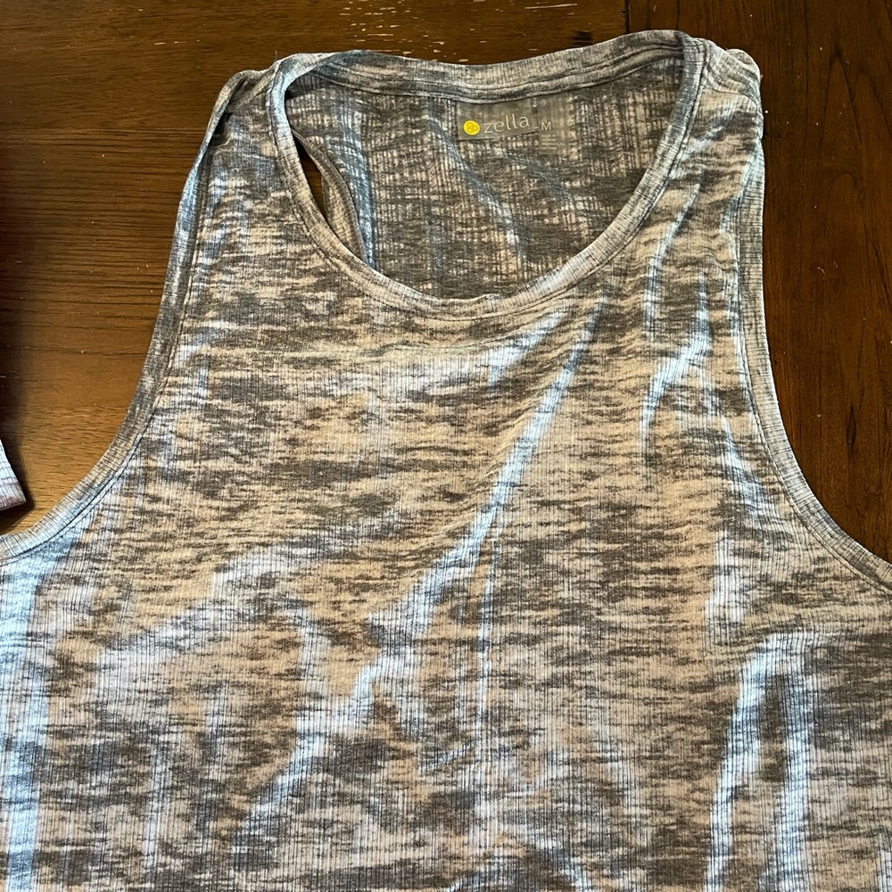Crop top workout tee